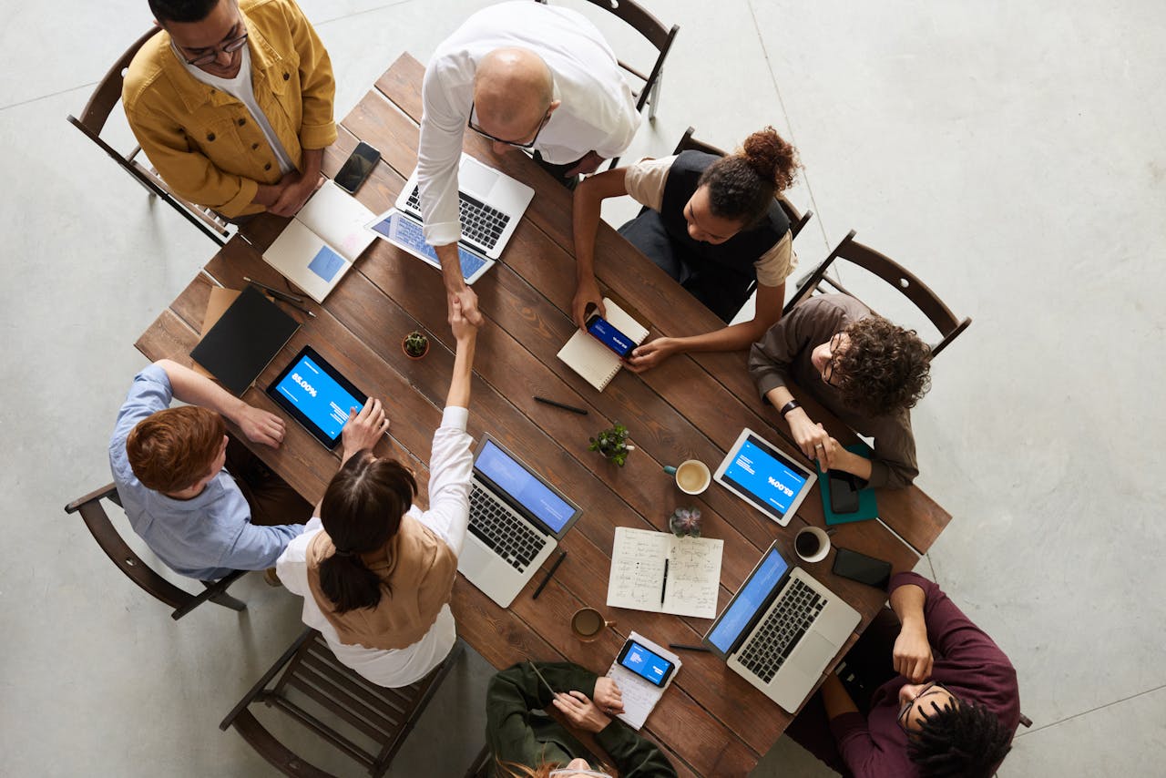 Elaboración de titulares cautivadores: el título de tu increíble publicación va aquí